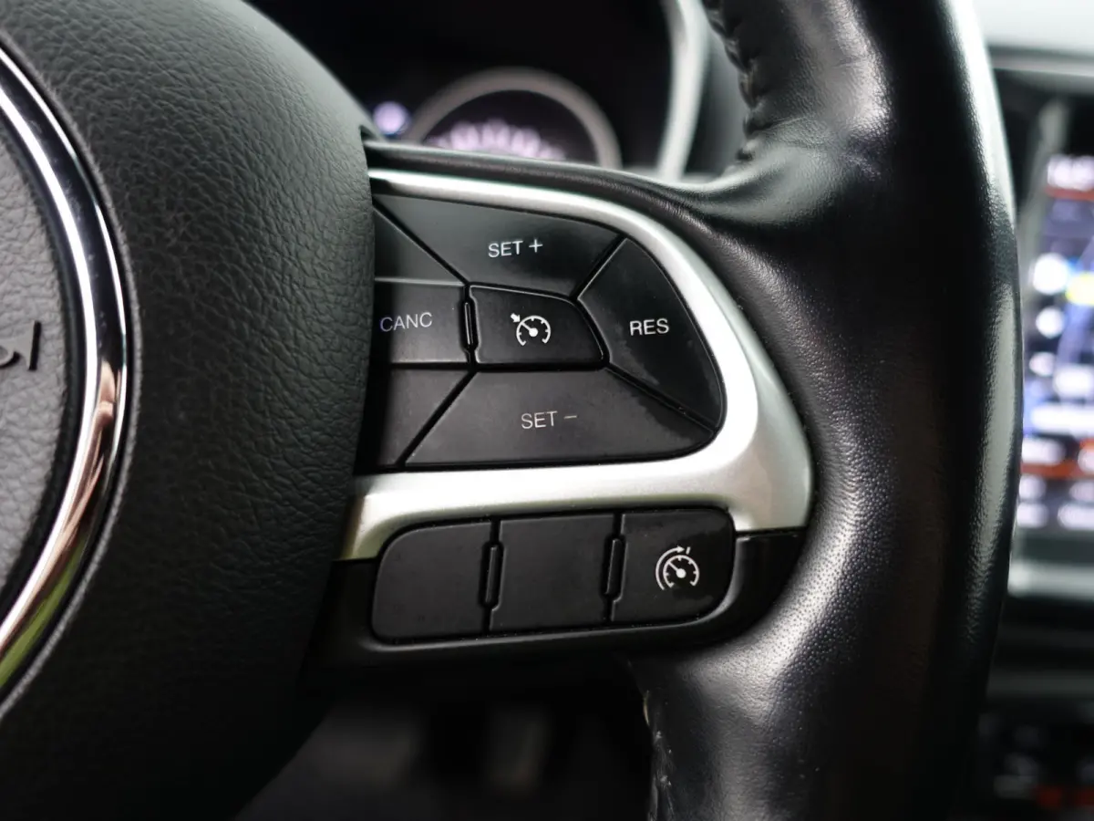 1.3T S Night Eagle Aut- Xenon Led, Keyless, Stuur/Stoelverwarming, Alpine Audio, Memory