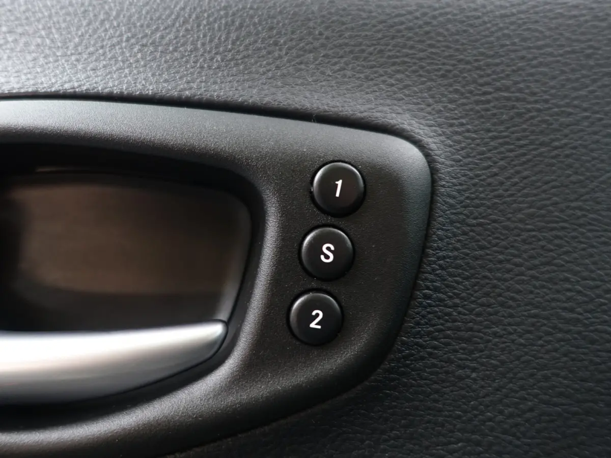 1.3T S Night Eagle Aut- Xenon Led, Keyless, Stuur/Stoelverwarming, Alpine Audio, Memory