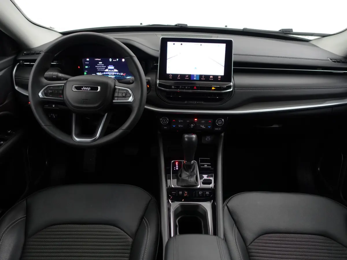 4xe 240 Plug-in Hybrid Limited Aut- Dynamic Select, Camera, Virtual Cockpit, Navigatie, Lane Assist,