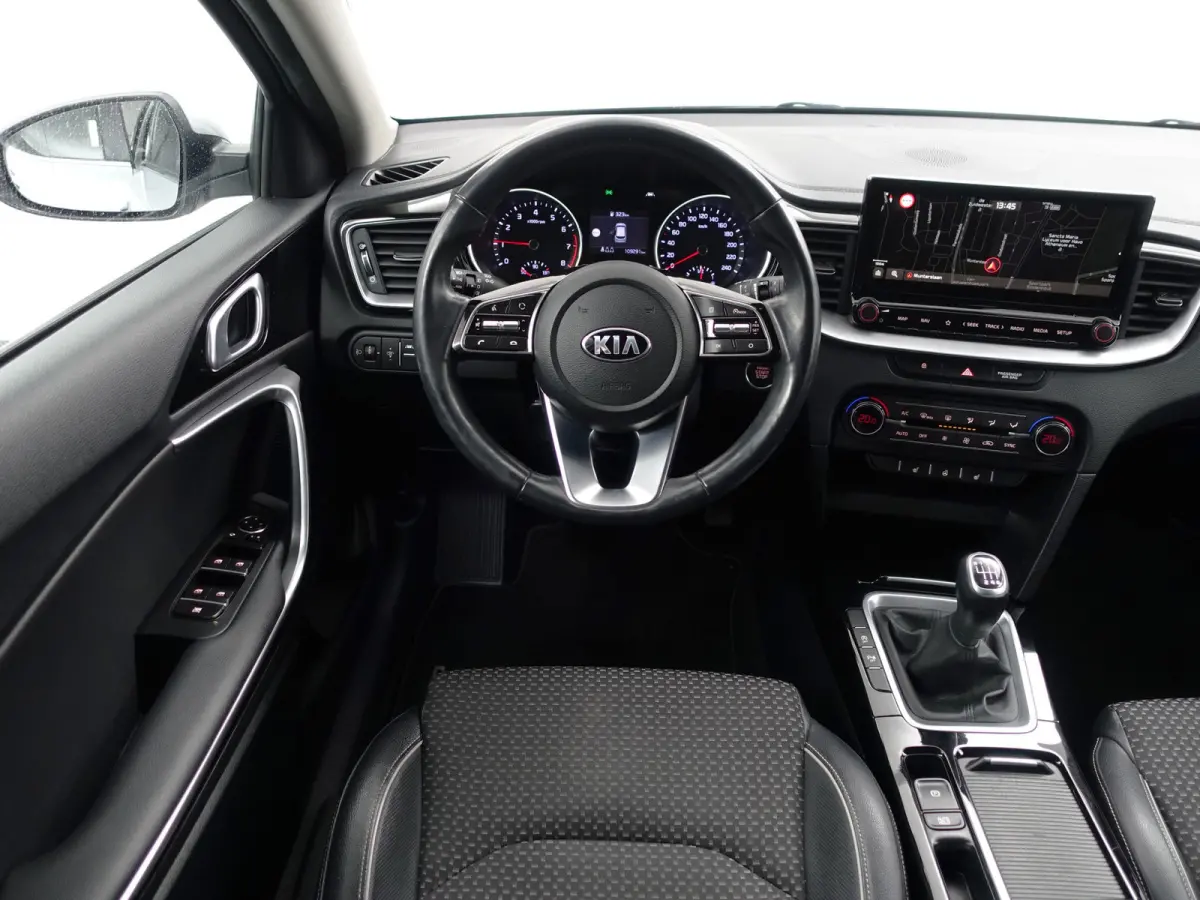 1.0 T-GDi DynamicPlusLine- Stuur/Stoelverwarming, Camera, Carplay, Android Auto, Keyless, Lane Assist