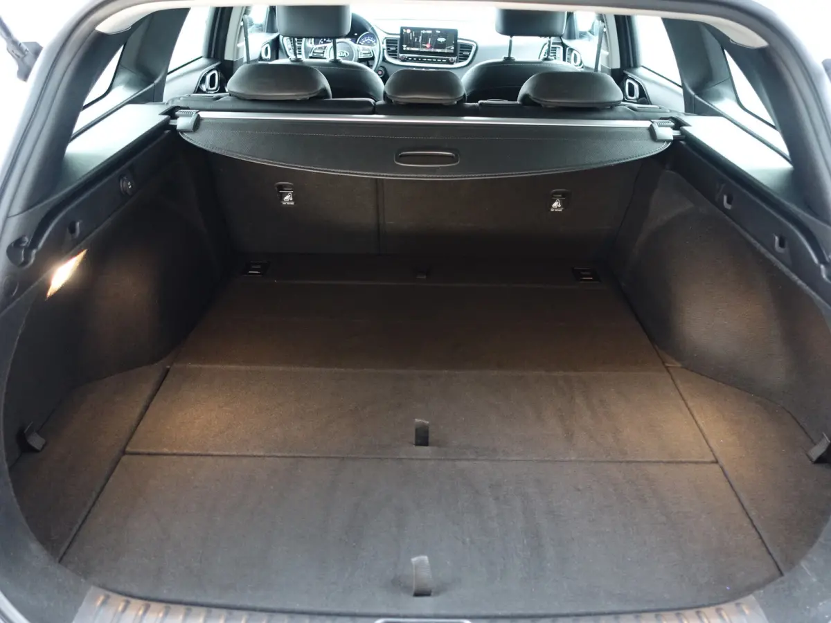 1.0 T-GDi DynamicPlusLine- Stuur/Stoelverwarming, Camera, Carplay, Android Auto, Keyless, Lane Assist