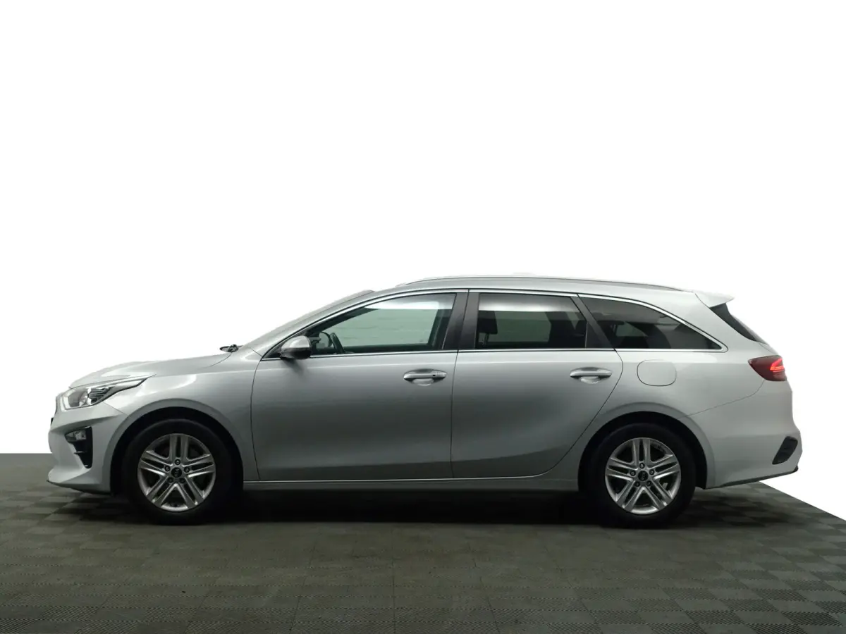 1.0 T-GDi DynamicPlusLine- Stuur/Stoelverwarming, Camera, Carplay, Android Auto, Keyless, Lane Assist