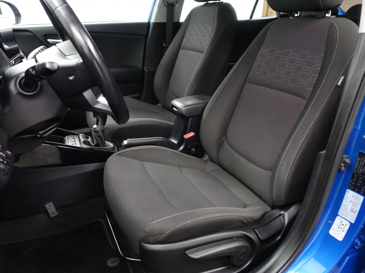 1.0 T-GDi MHEV DynamicLine- Xenon Led, Park Assist, Dynamic Select, Lane Assist, Clima