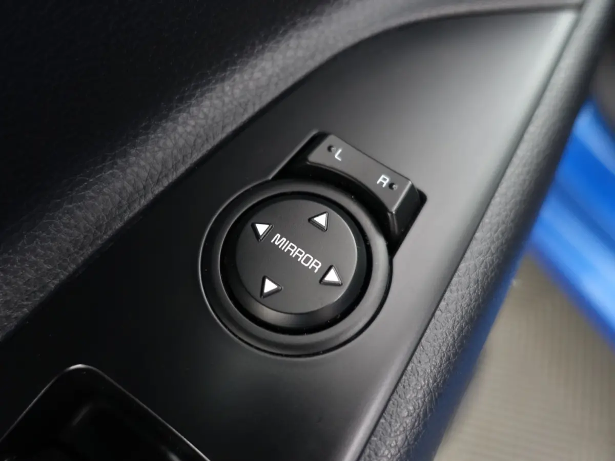 1.0 T-GDi MHEV DynamicLine- Xenon Led, Park Assist, Dynamic Select, Lane Assist, Clima