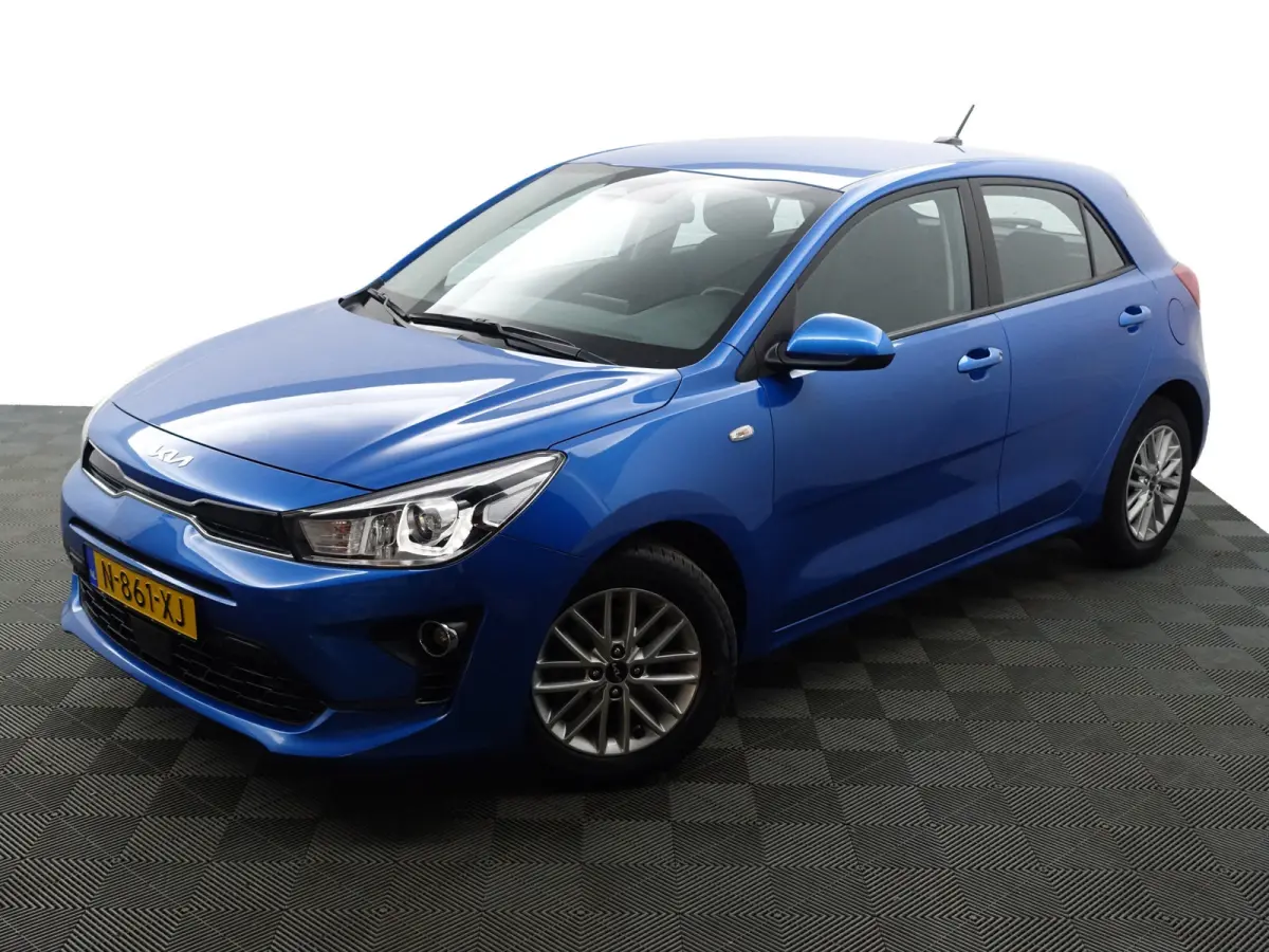 1.0 T-GDi MHEV DynamicLine- Xenon Led, Park Assist, Dynamic Select, Lane Assist, Clima