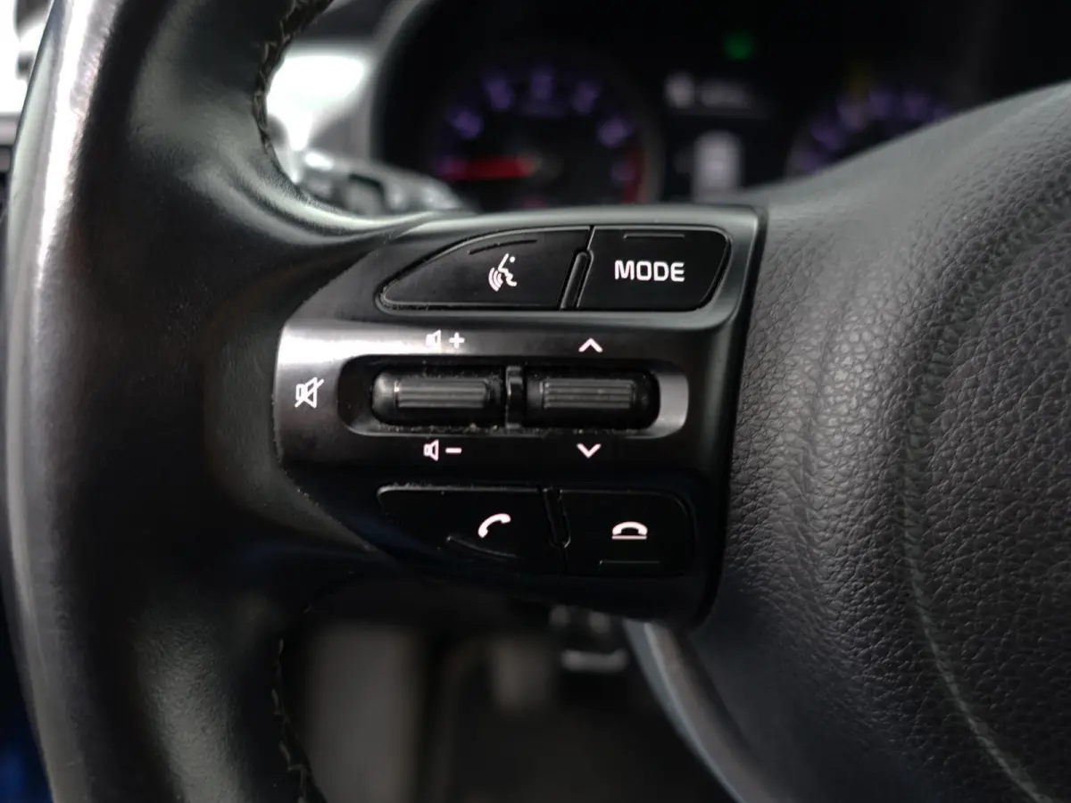 1.0 T-GDi MHEV DynamicLine- Xenon Led, Park Assist, Dynamic Select, Lane Assist, Clima