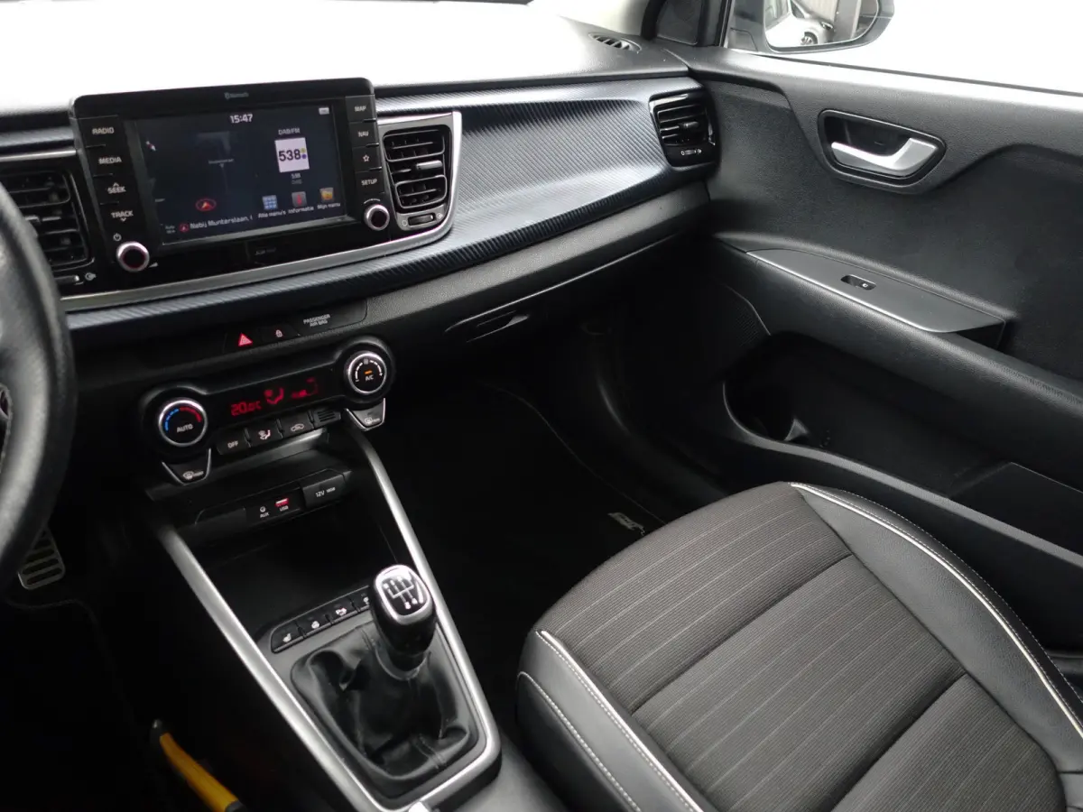 1.0 TGDI GT-Line Blackpack- Stuur/Stoelverwarming, Lane Assist, Led, Camera, Carbon, Park Assist, Privacy Glass