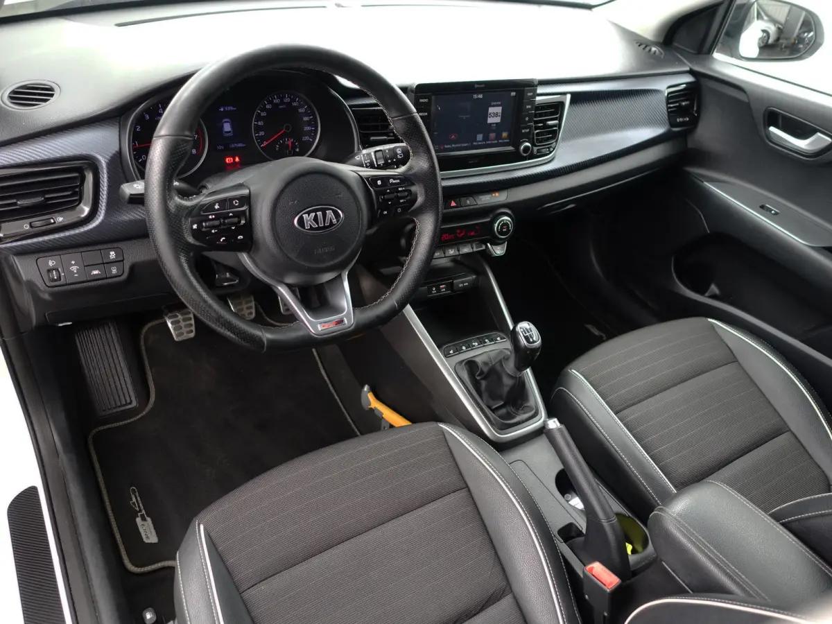 1.0 TGDI GT-Line Blackpack- Stuur/Stoelverwarming, Lane Assist, Led, Camera, Carbon, Park Assist, Privacy Glass