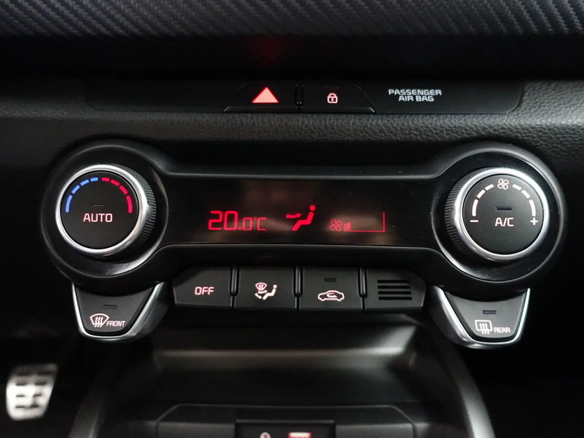1.0 TGDI GT-Line Blackpack- Xenon Led, Camera, Stuur/Stoelverwarming, Lane Assist, Keyless