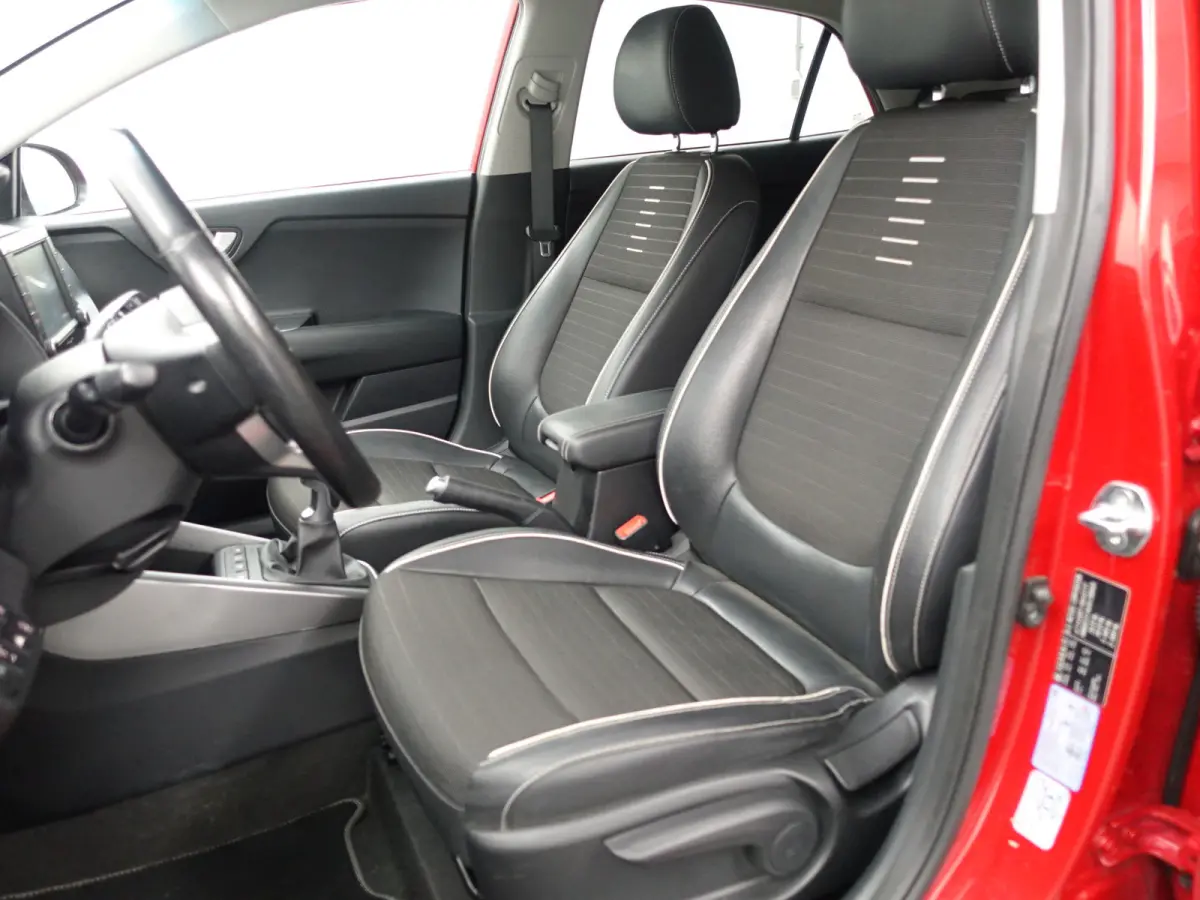 1.0 TGDI GT-Line Blackpack- Xenon Led, Camera, Stuur/Stoelverwarming, Lane Assist, Keyless