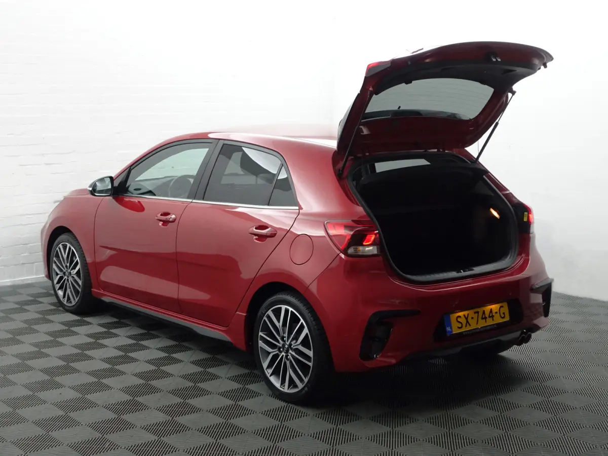 1.0 TGDI GT-Line Blackpack- Xenon Led, Camera, Stuur/Stoelverwarming, Lane Assist, Keyless
