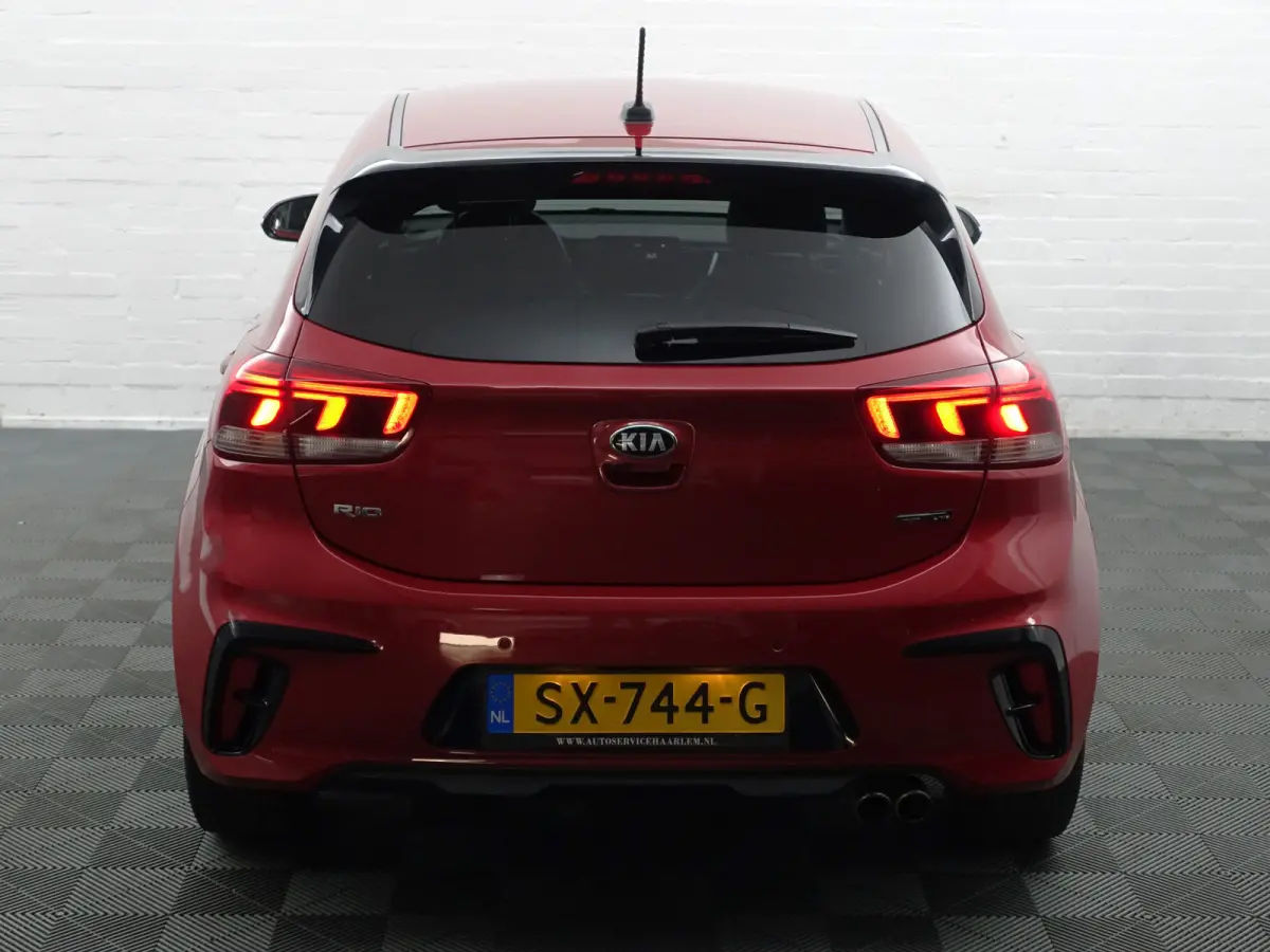1.0 TGDI GT-Line Blackpack- Xenon Led, Camera, Stuur/Stoelverwarming, Lane Assist, Keyless