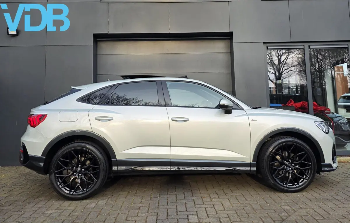 35 TFSI S-Line TAUSSILVER MEMORY PANO 360