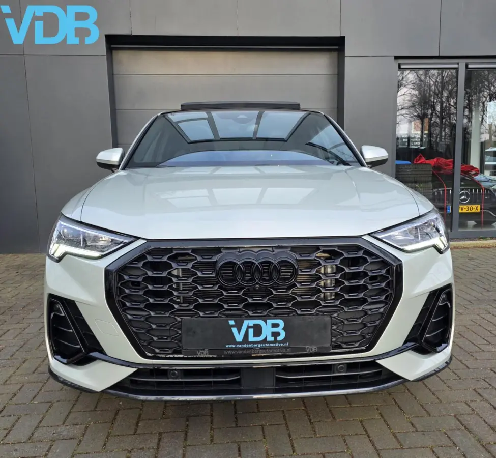 35 TFSI S-Line TAUSSILVER MEMORY PANO 360