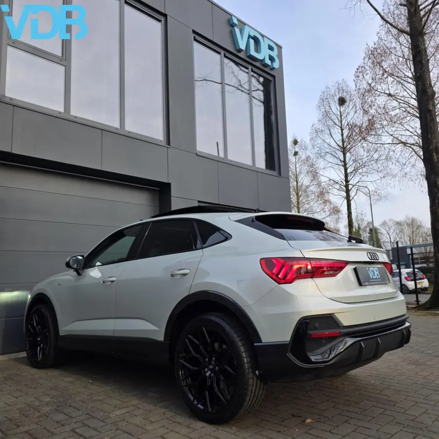 35 TFSI S-Line TAUSSILVER MEMORY PANO 360