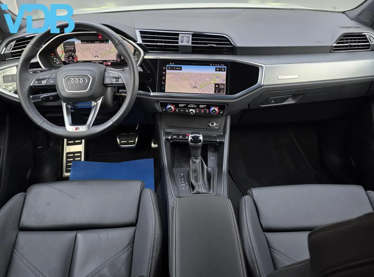 35 TFSI S-Line TAUSSILVER MEMORY PANO 360