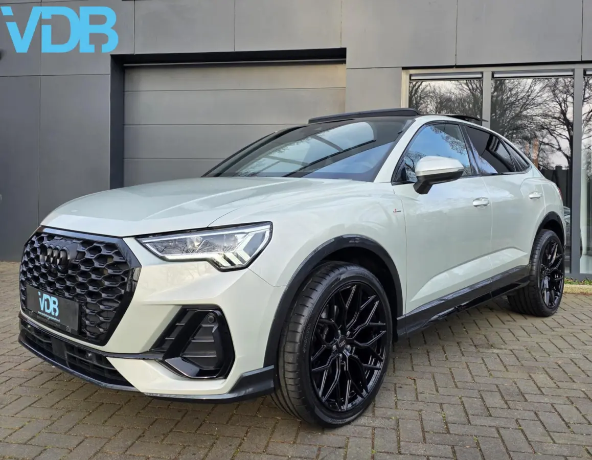 35 TFSI S-Line TAUSSILVER MEMORY PANO 360