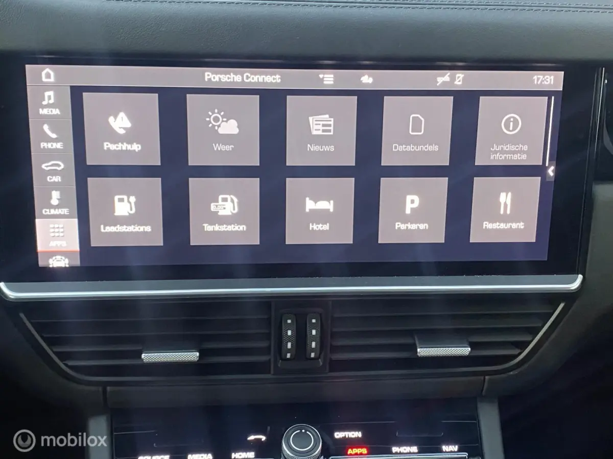 3.0 E-Hybrid PANO LUCHT BTW NL-AUTO