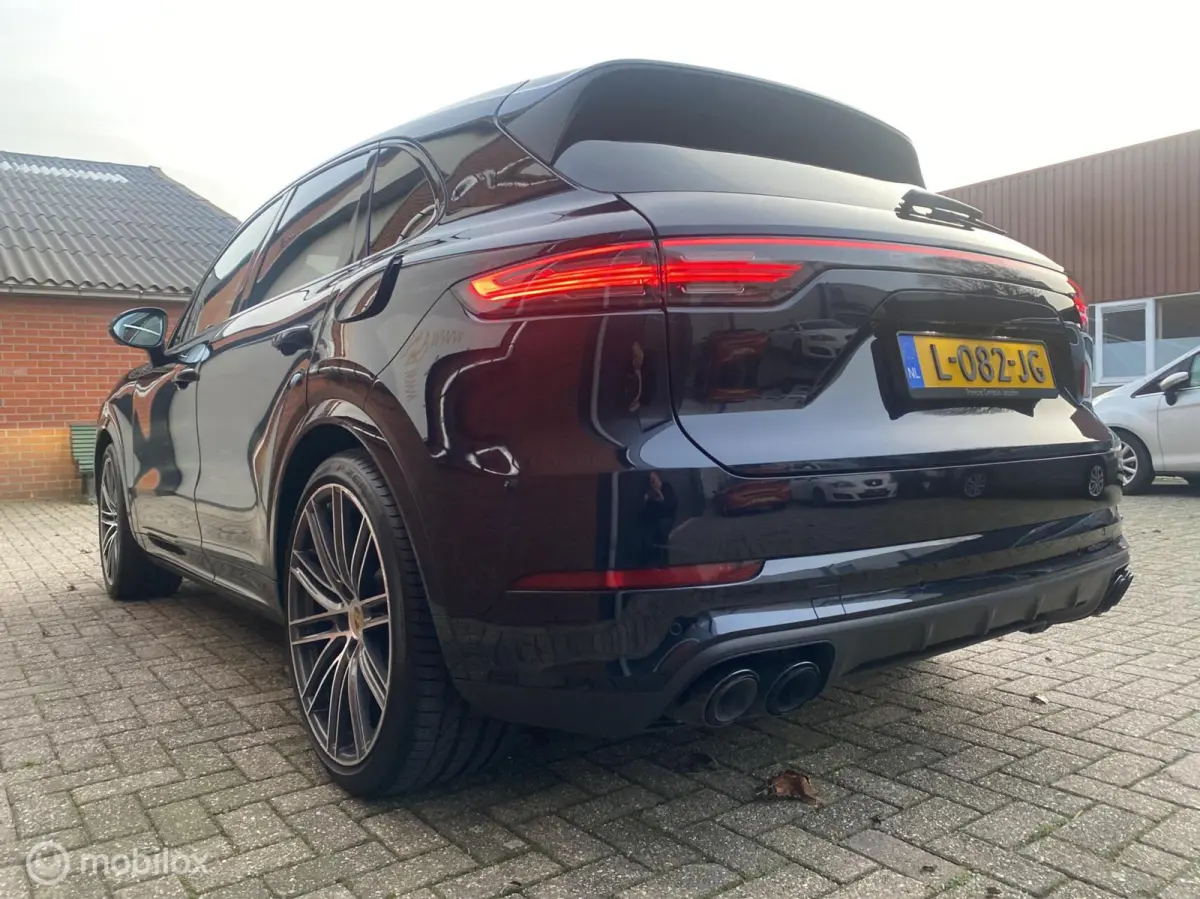 3.0 E-Hybrid PANO LUCHT BTW NL-AUTO