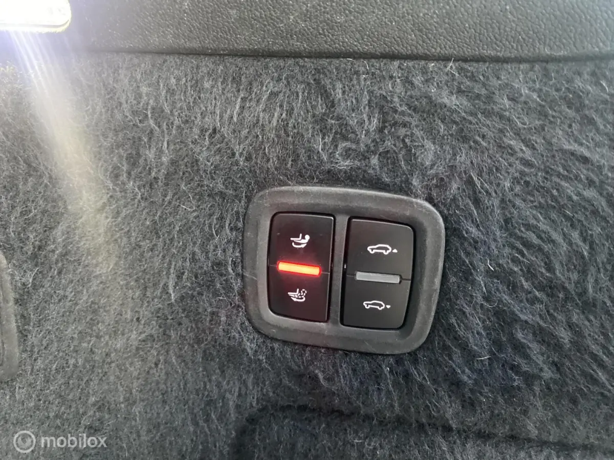 3.0 E-Hybrid PANO LUCHT BTW NL-AUTO