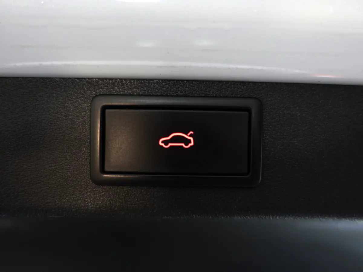 60+ Sportline- Warmtepomp, Design Leder Interieur, Sfeerverlichting, Standkachel, Xenon Led