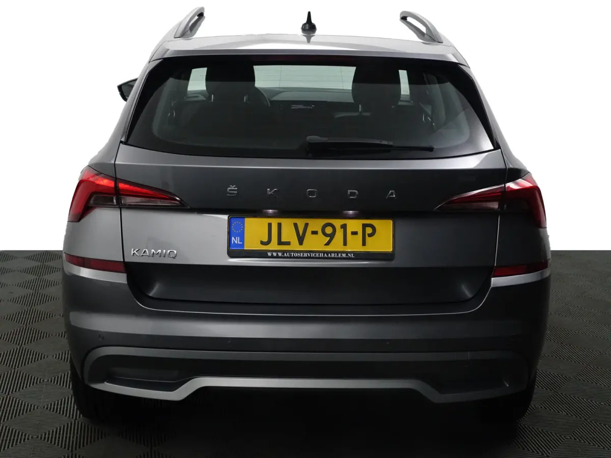 1.0 TSI Sport Business Aut- Carplay, Android Auto, Led, Stoelverwarming, Lane Assist, Privacy Glass