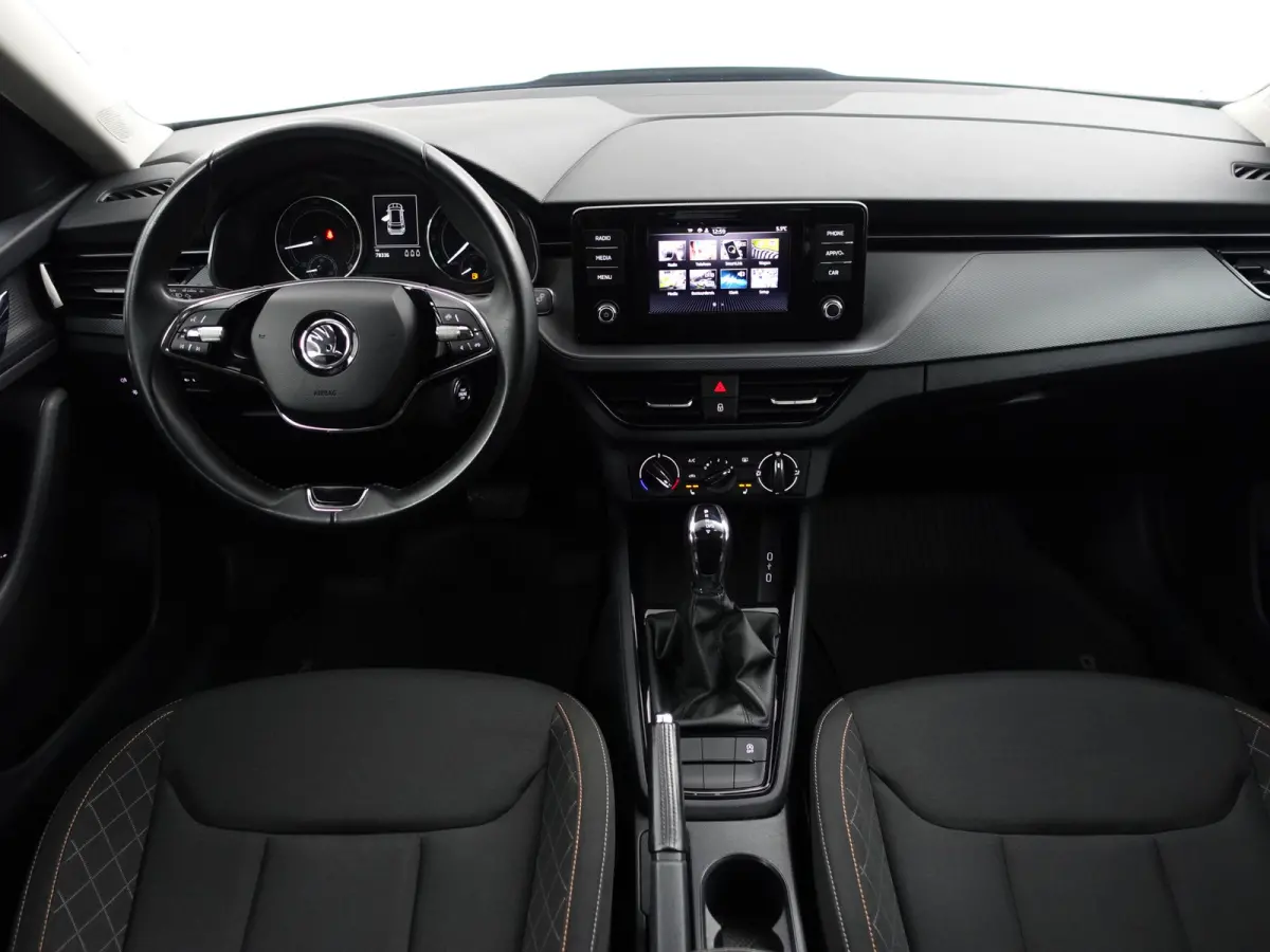 1.0 TSI Sport Business Aut- Carplay, Android Auto, Stoelverwarming, Keyless, Park Assist, Lane Assist