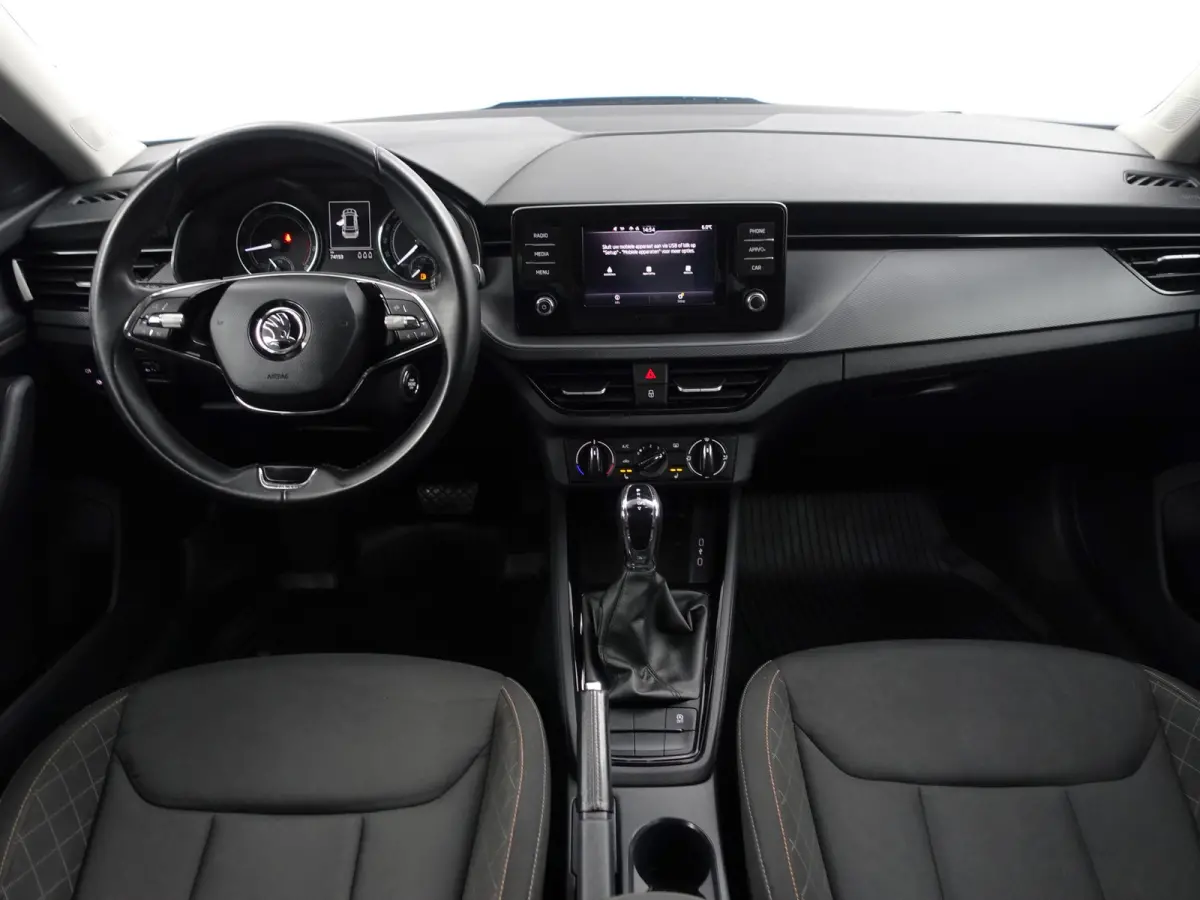 1.0 TSI Sport Business Aut- Carplay, Android Auto, Xenon Led, Keyless, Stoelverwarming, Lane Assist