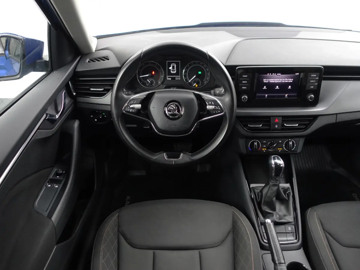 1.0 TSI Sport Business Aut- Carplay, Android Auto, Xenon Led, Keyless, Stoelverwarming, Lane Assist