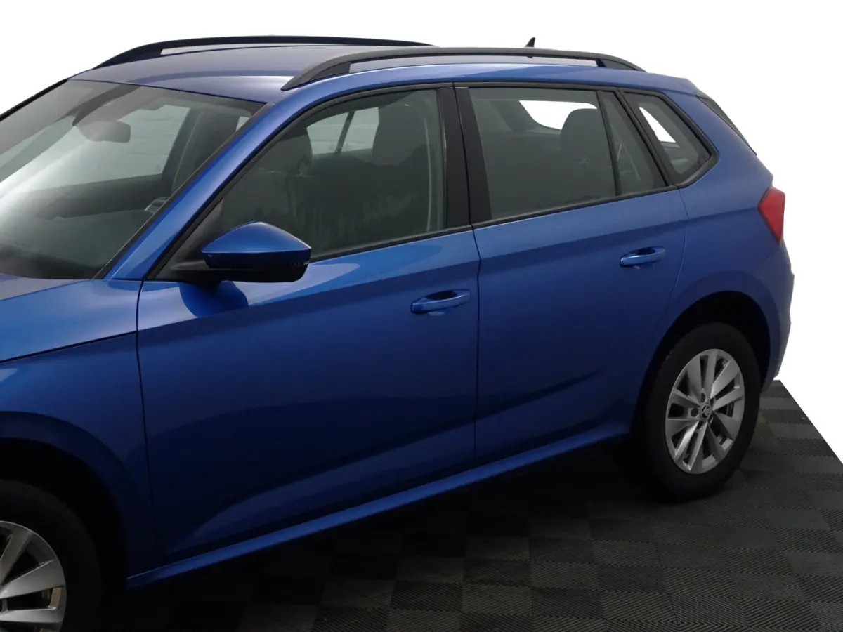 1.0 TSI Sport Business Aut- Carplay, Android Auto, Xenon Led, Keyless, Stoelverwarming, Lane Assist
