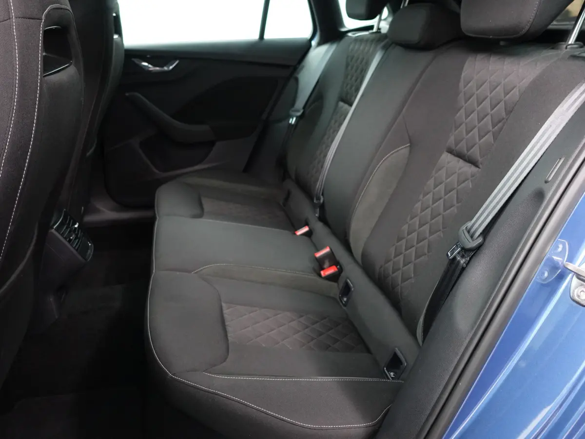 1.5 TSI ACT Business Editon+ Aut- RS Sport Interieur, Panoramadak, CarPlay, Xenon Led, Dynamic Select, Park Assist