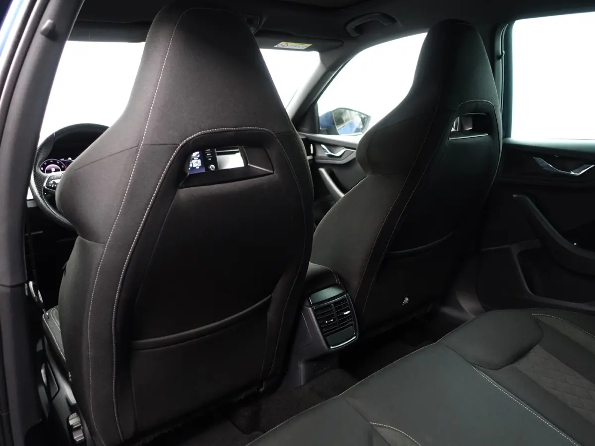 1.5 TSI ACT Business Editon+ Aut- RS Sport Interieur, Panoramadak, CarPlay, Xenon Led, Dynamic Select, Park Assist