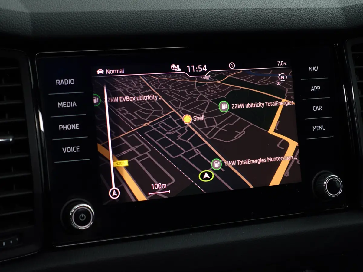1.5 TSI Sportline Business Aut- Panoramadak, Sport Interieur, Canton Audio, Carbon, Memory Seats, Elek Trekhaak