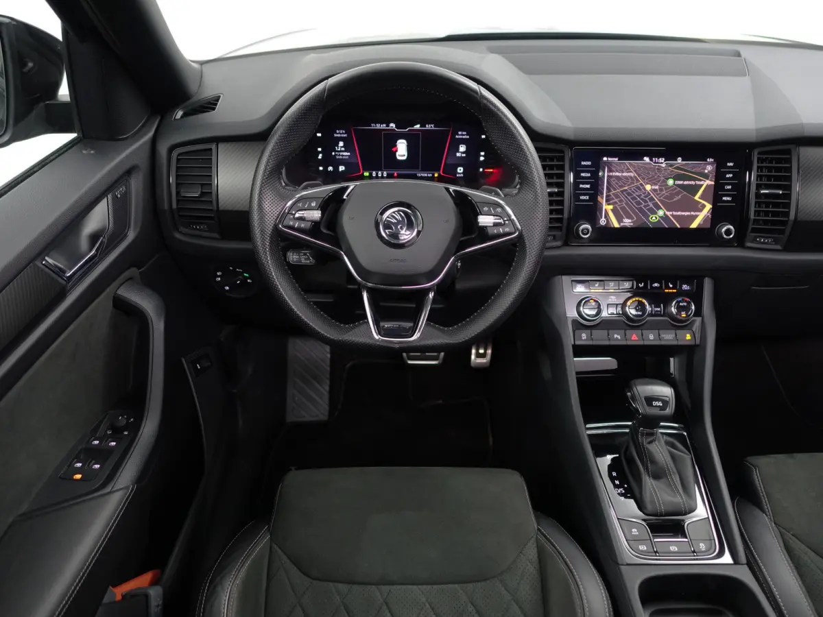 1.5 TSI Sportline Business Aut- Panoramadak, Sport Interieur, Canton Audio, Carbon, Memory Seats, Elek Trekhaak