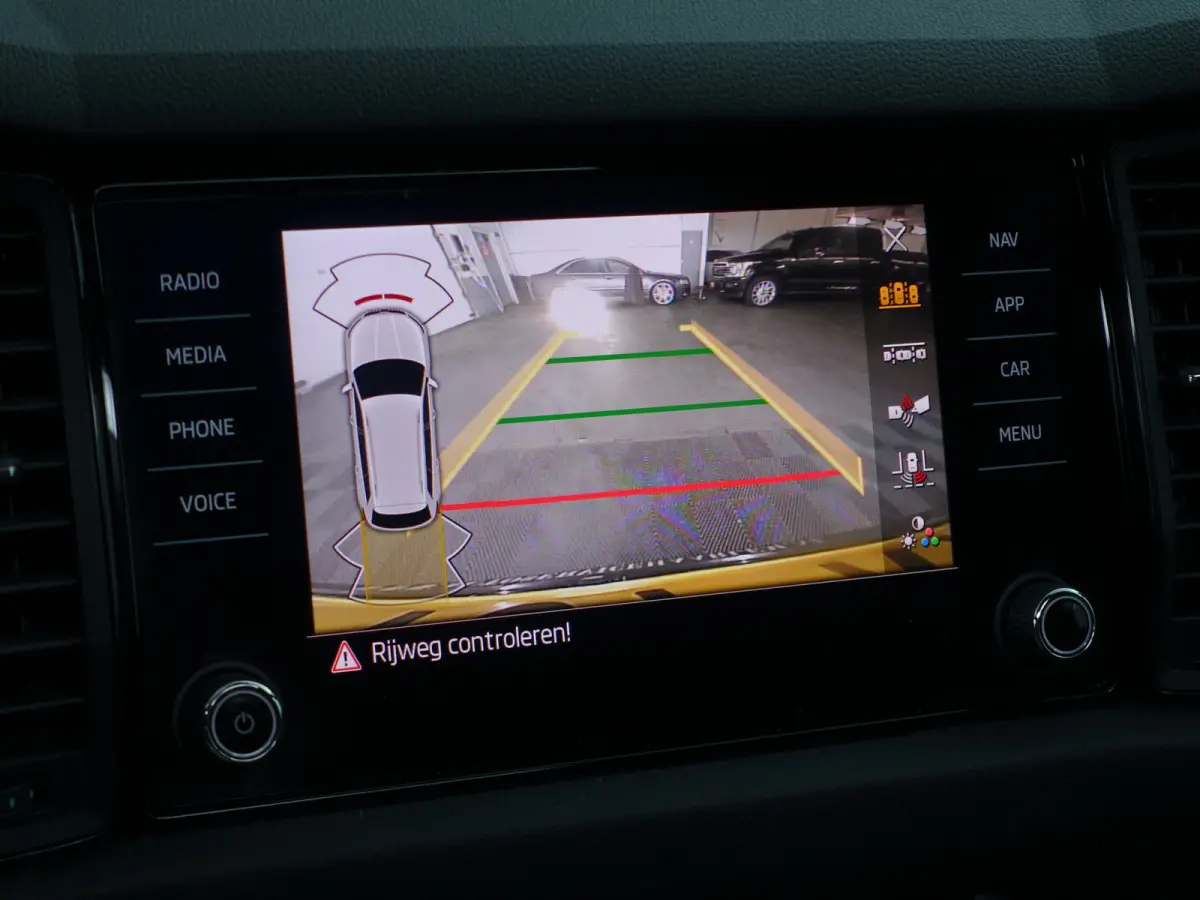 1.5 TSI Sportline Business Aut- Panoramadak, Sport Interieur, Canton Audio, Carbon, Memory Seats, Elek Trekhaak