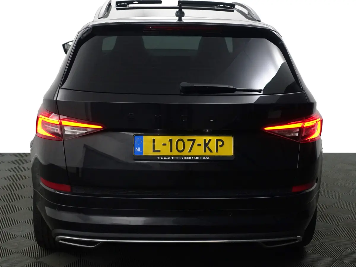 1.5 TSI Sportline Business Aut- Panoramadak, Sport Interieur, Canton Audio, Carbon, Memory Seats, Elek Trekhaak