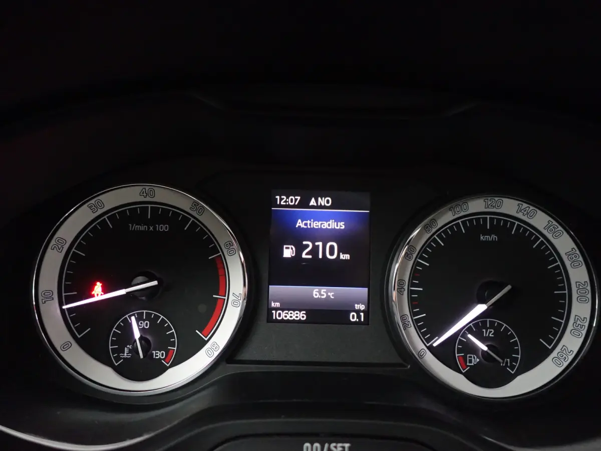 1.4 TSI Style Business Aut- Carplay, Android Auto, Sfeerverlichting, Memory, Canton Audio, 360 Camera