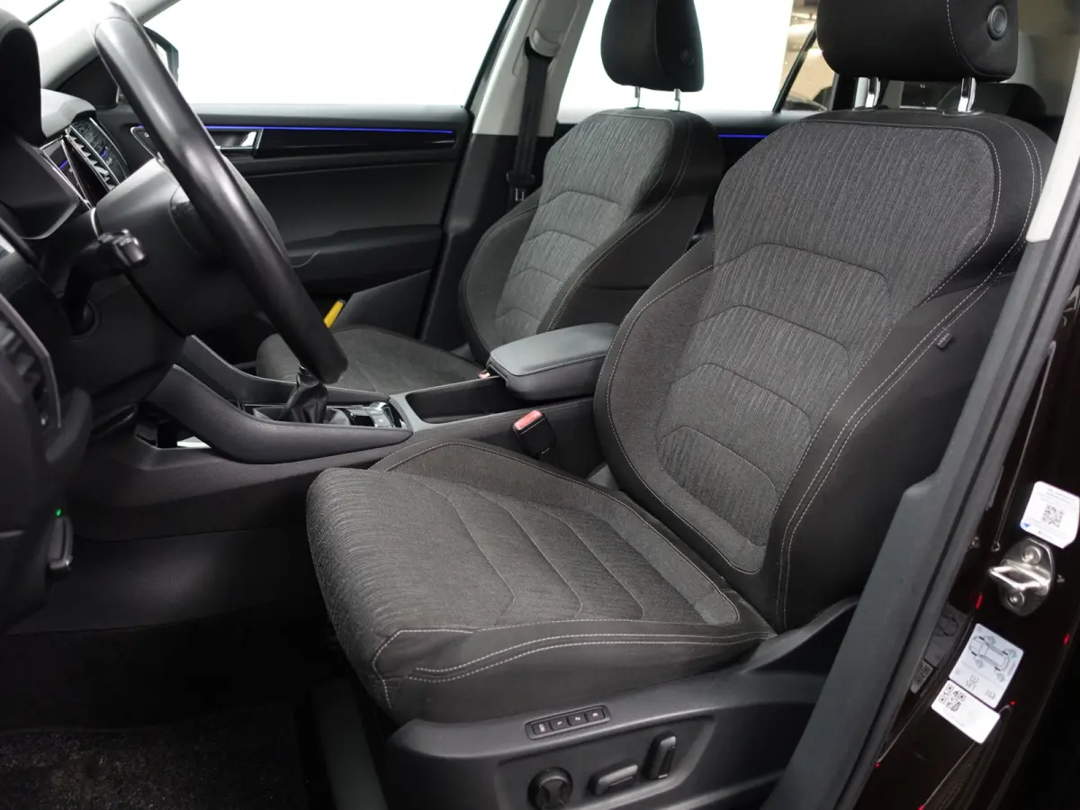 1.4 TSI Style Business Aut- Carplay, Android Auto, Sfeerverlichting, Memory, Canton Audio, 360 Camera