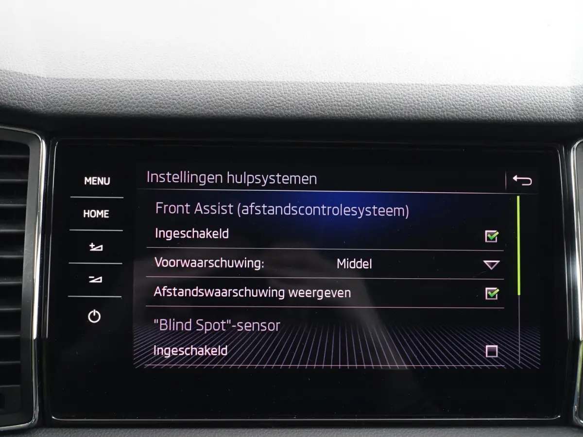 1.4 TSI Style Business Aut- Carplay, Android Auto, Sfeerverlichting, Memory, Canton Audio, 360 Camera