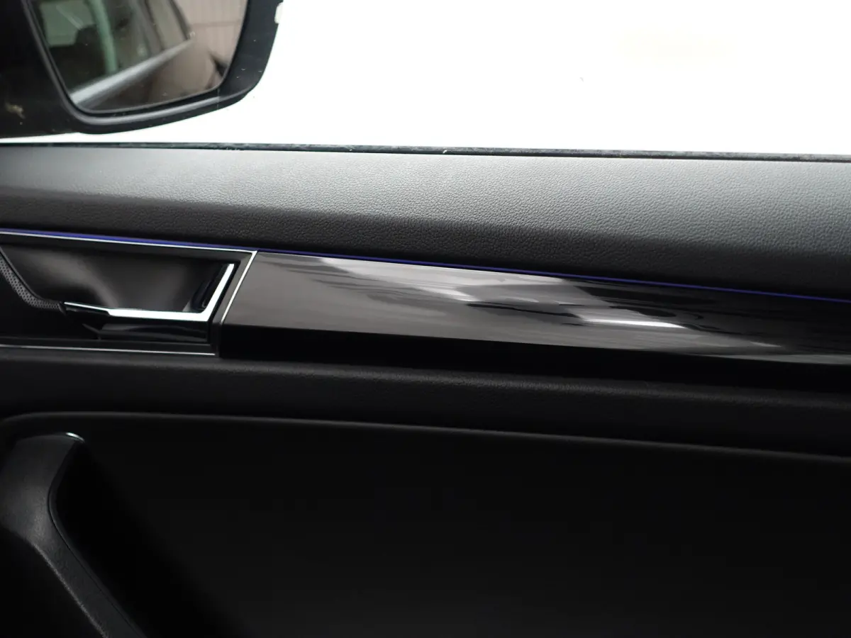 1.4 TSI Style Business Aut- Carplay, Android Auto, Sfeerverlichting, Memory, Canton Audio, 360 Camera