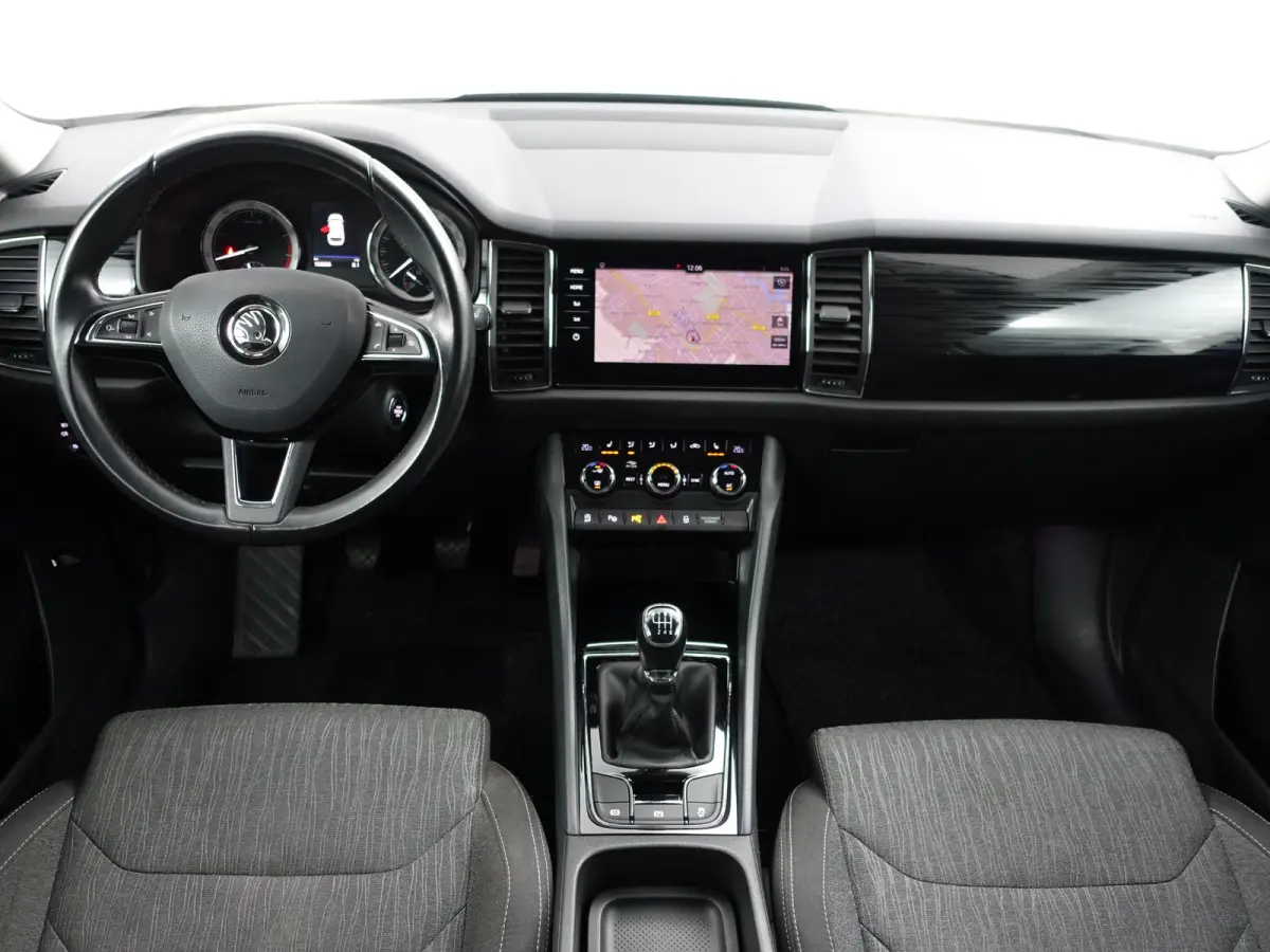 1.4 TSI Style Business Aut- Carplay, Android Auto, Sfeerverlichting, Memory, Canton Audio, 360 Camera