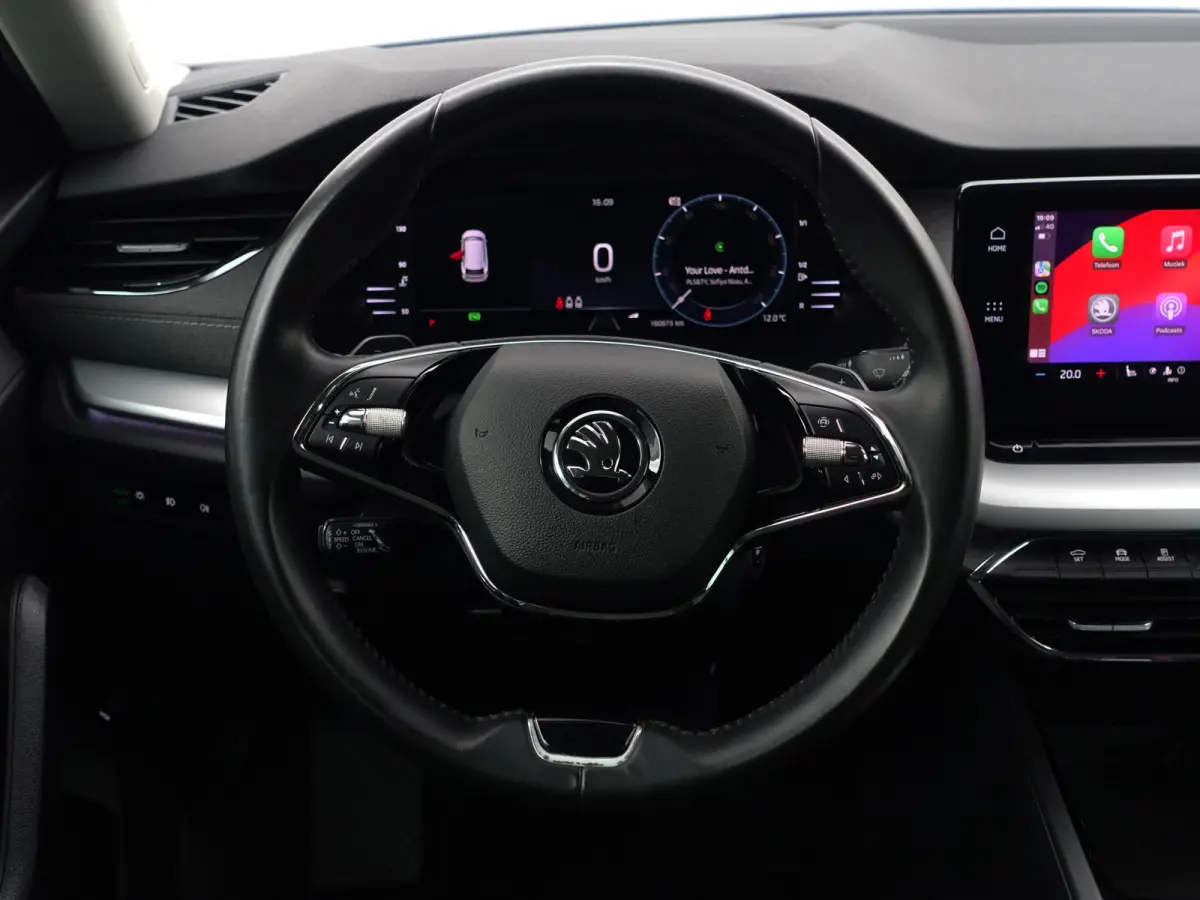 1.0 e-TSI Business Edition Plus Aut- Carplay, Sfeerverlichting, Virtual Cockpit, Ada Cruise, Dynamic Select, Sport Interieur