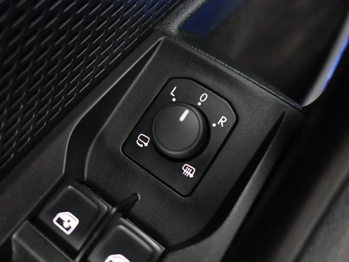 1.0 e-TSI Business Edition Plus Aut- Carplay, Sfeerverlichting, Virtual Cockpit, Ada Cruise, Dynamic Select, Sport Interieur