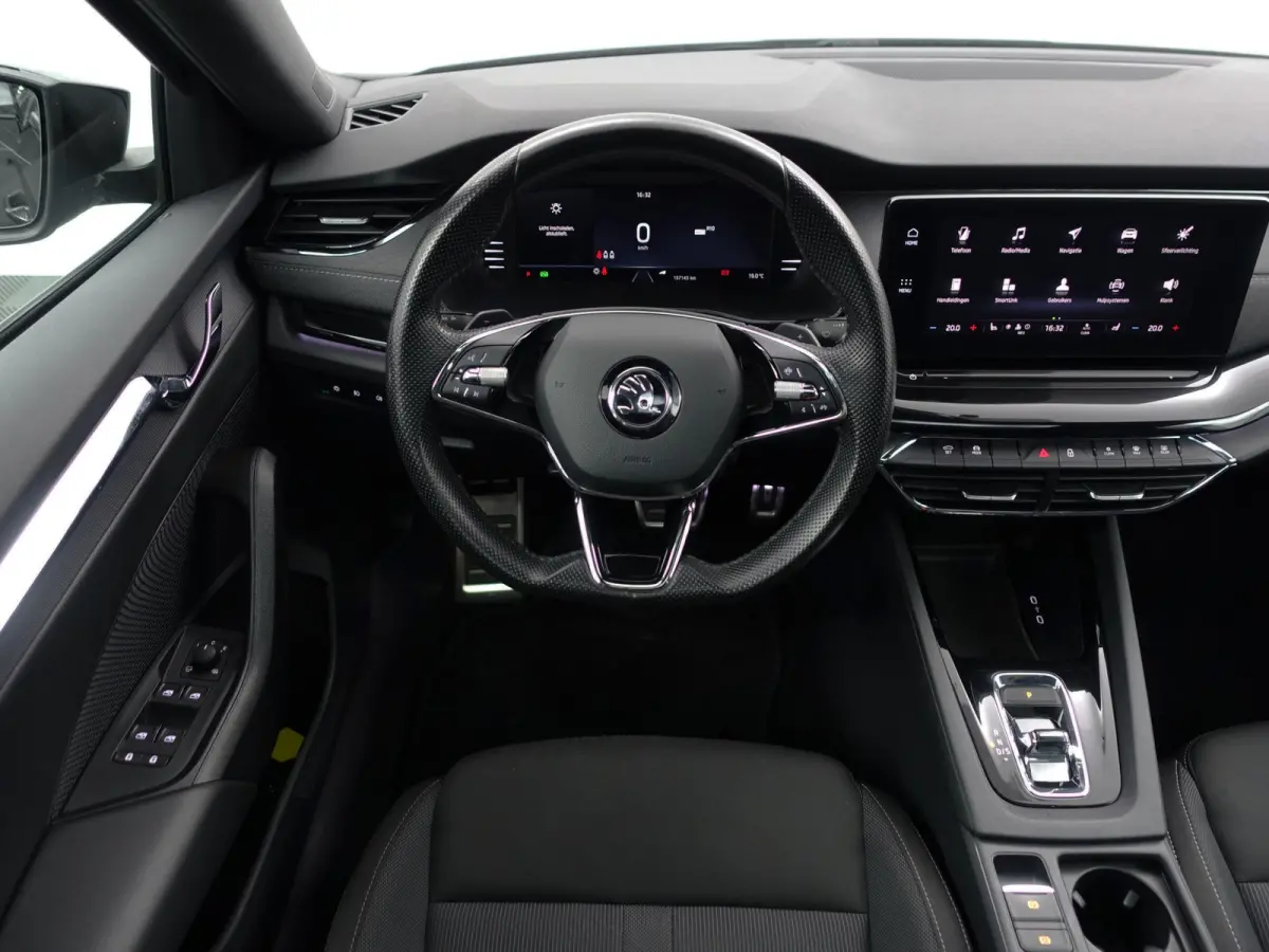 1.0 e-TSI Business Edition Plus Aut- Panoramadak, Sport Interieur, Sfeerverlichting, Xenon Led, Dynamic Select, CarPlay