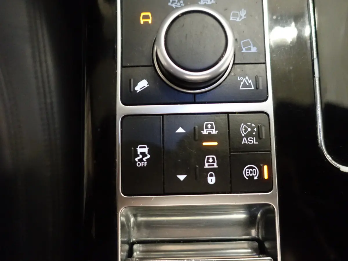 3.0 TDV6 Vogue Autobiography Aut- Panoramadak, Bi Colour Leder Interieur, Meridian Premium Audio, Stoelventilatie