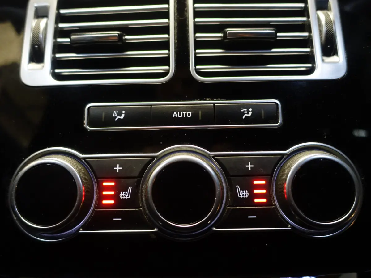 3.0 TDV6 Vogue Autobiography Aut- Panoramadak, Bi Colour Leder Interieur, Meridian Premium Audio, Stoelventilatie