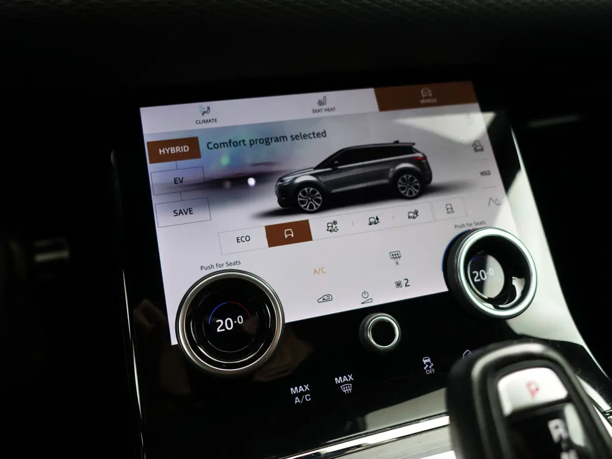 1.5 P300e AWD R-Dynamic HSE- Panoramadak, Carplay, 360 Camera, 360 Camera, Dual View, Xenon Led