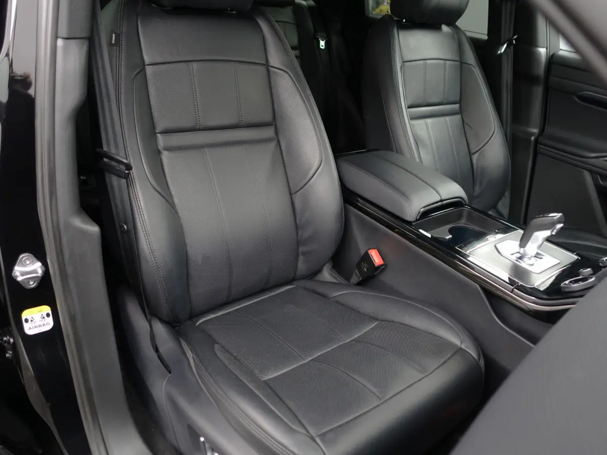 1.5 P300e AWD R-Dynamic HSE- Panoramadak, Carplay, 360 Camera, 360 Camera, Dual View, Xenon Led