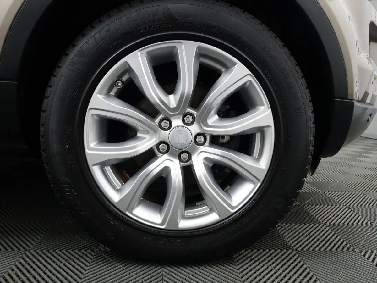 2.0 Si 4WD Prestige Business Edition Aut- Two Tone, Sfeerverlichting, Meridian audio, Camera, Stuur/Stoelverwarming