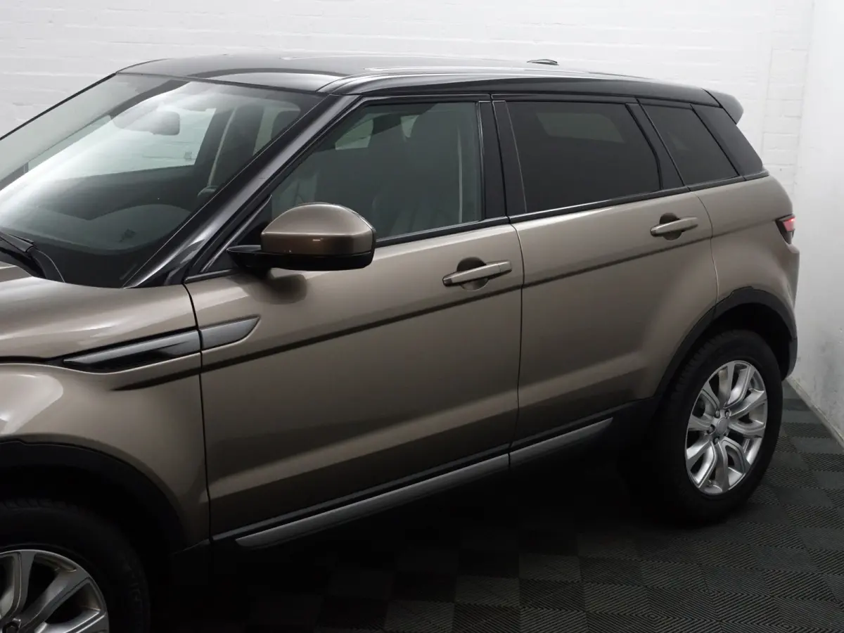 2.0 Si 4WD Prestige Business Edition Aut- Two Tone, Sfeerverlichting, Meridian audio, Camera, Stuur/Stoelverwarming